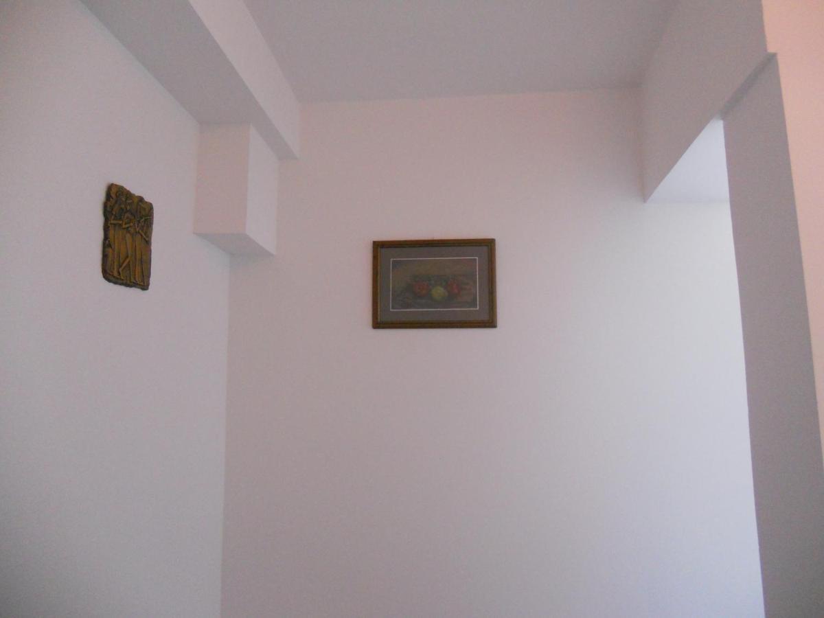 Apartmani Bonaca U Centru Niksica Exterior foto